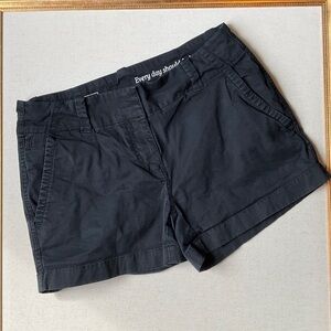 Vineyard Vines Black Women's Cargo Shorts